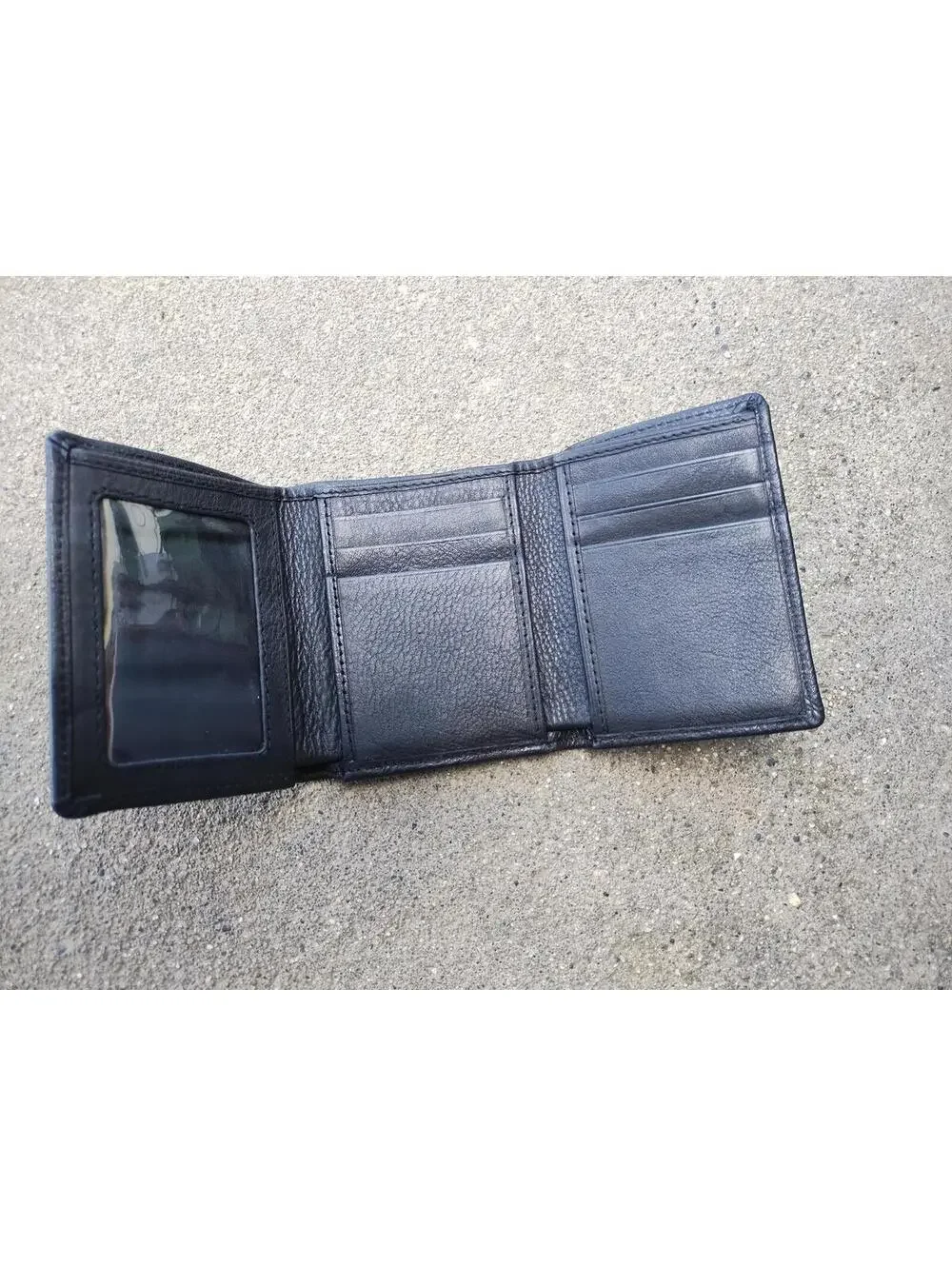 Los Angeles Chargers Fine Grain Leather Trifold Wallet Metal Team Logo